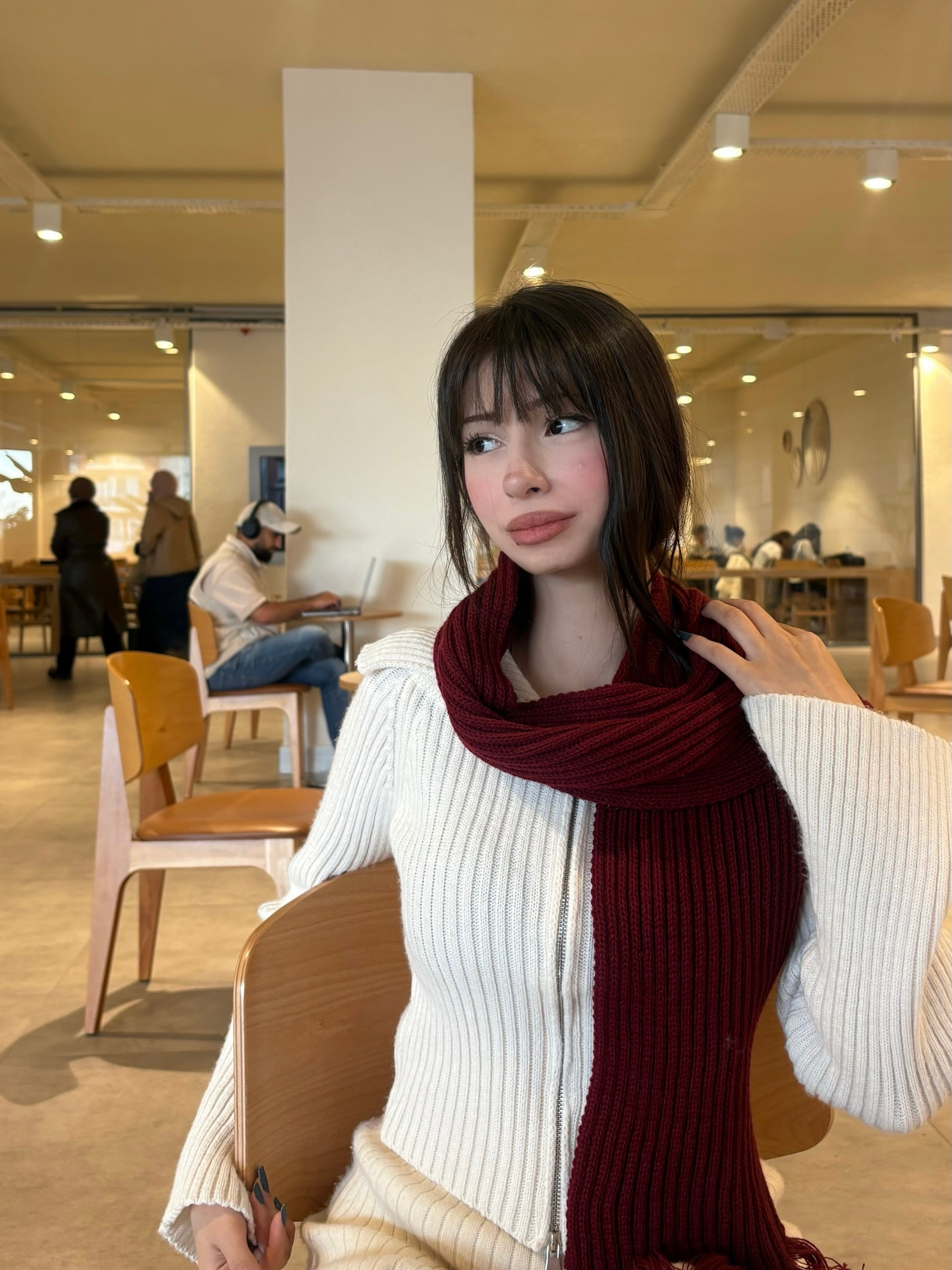 Mikasa Bordo El Örgüsü Atkı – Sade Model