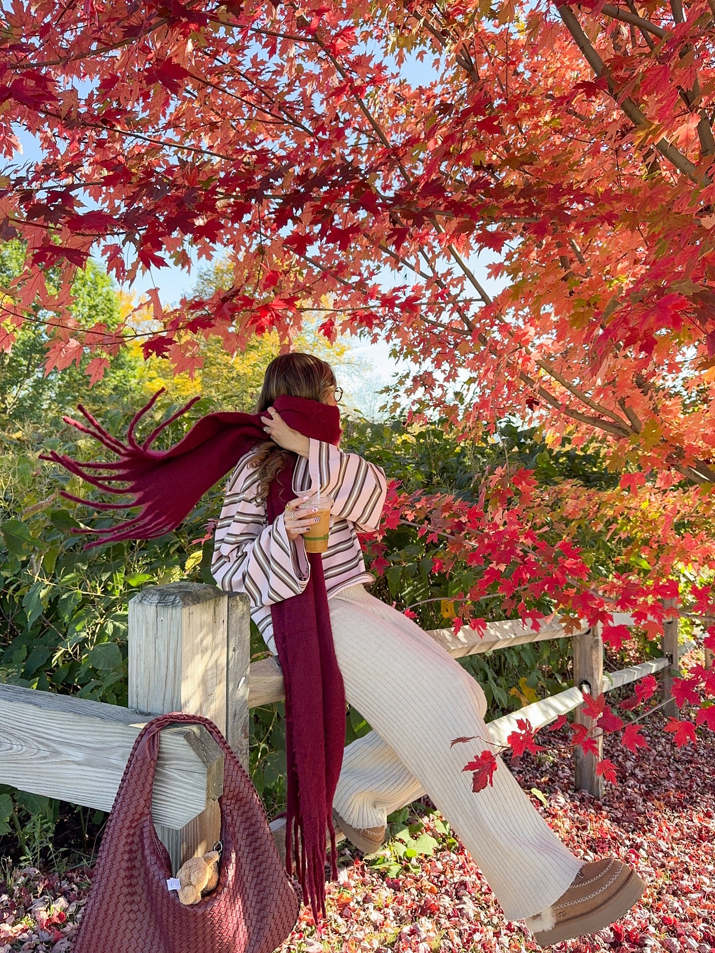 Yumuşakcık Bordo Püsküllü Atkı