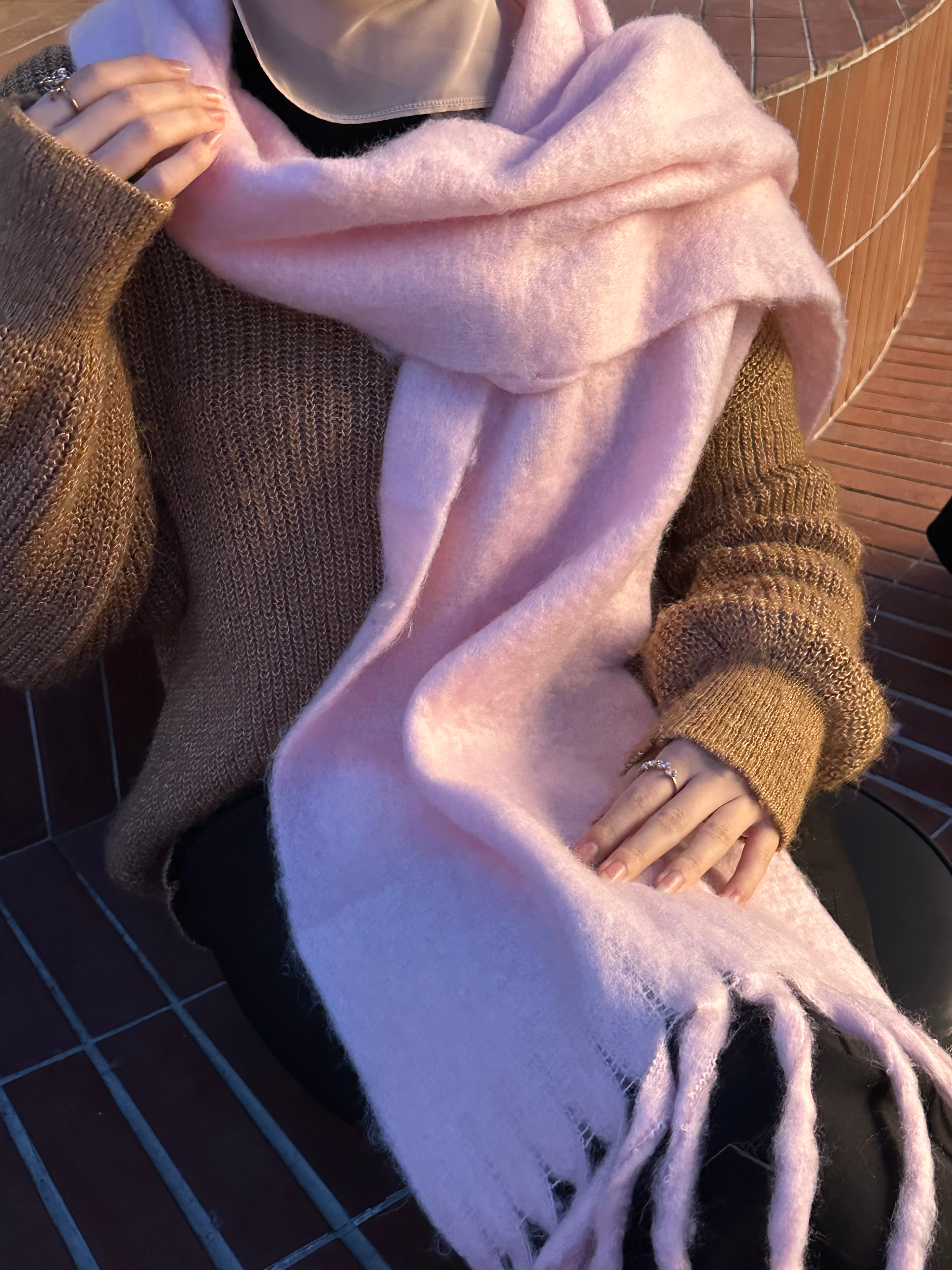 Yumuşakcık Pembe Püsküllü Atkı